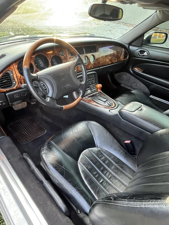 1999 Jaguar X100 XK8 - Image 13 of 18