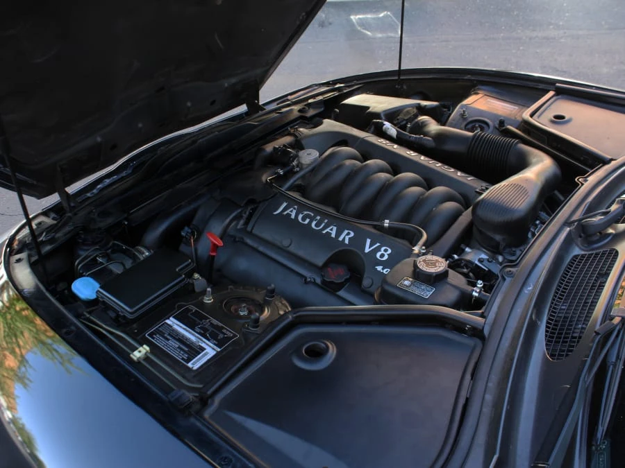 1999 Jaguar X100 XK8 - Image 4 of 4