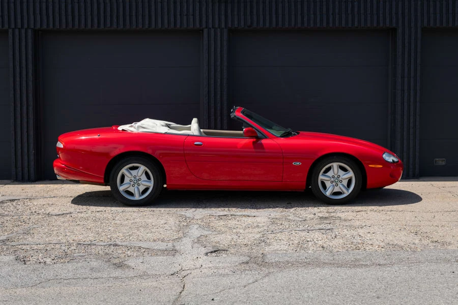 1999 Jaguar X100 XK8 - Image 11 of 27