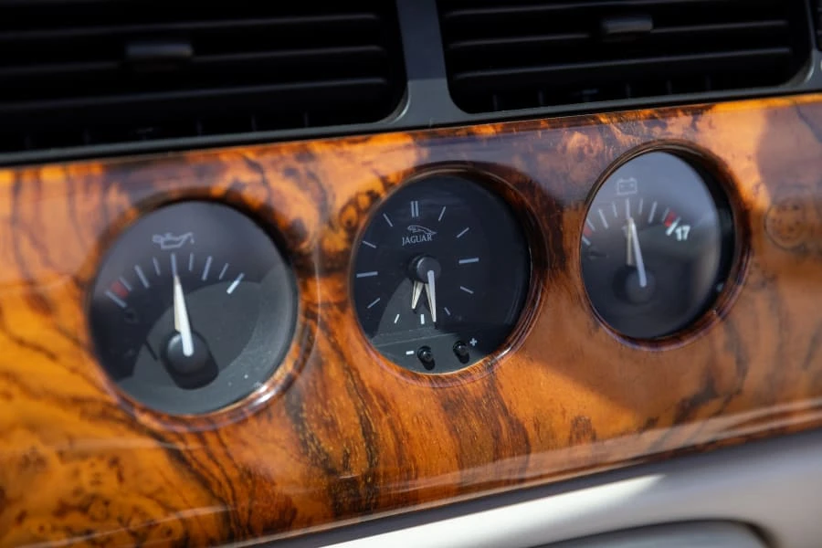 1999 Jaguar X100 XK8 - Image 21 of 27