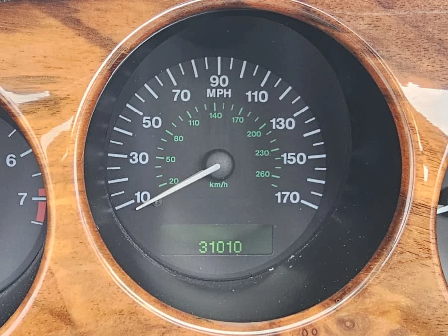 1999 Jaguar X100 XK8 - Image 14 of 22