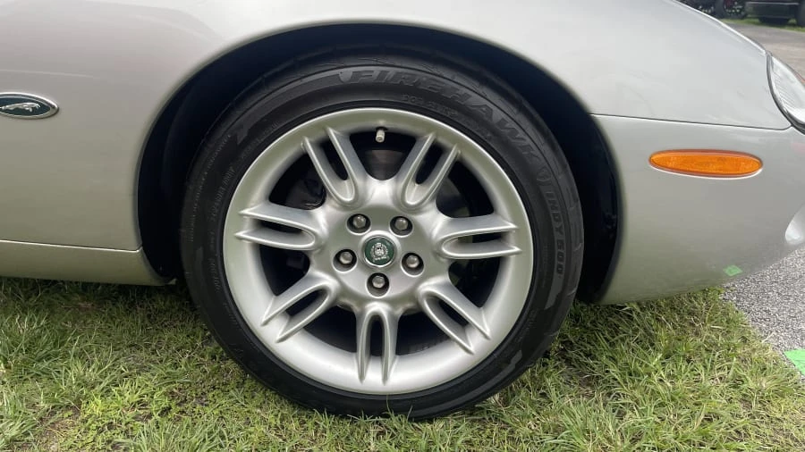 1999 Jaguar X100 XK8 - Image 7 of 22