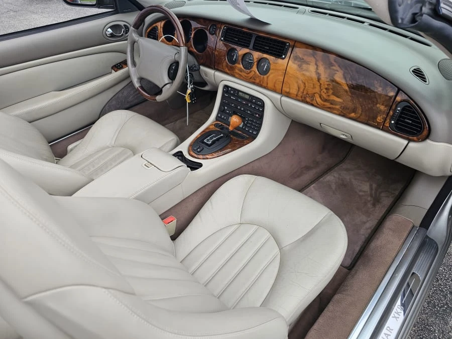 1999 Jaguar X100 XK8 - Image 18 of 22