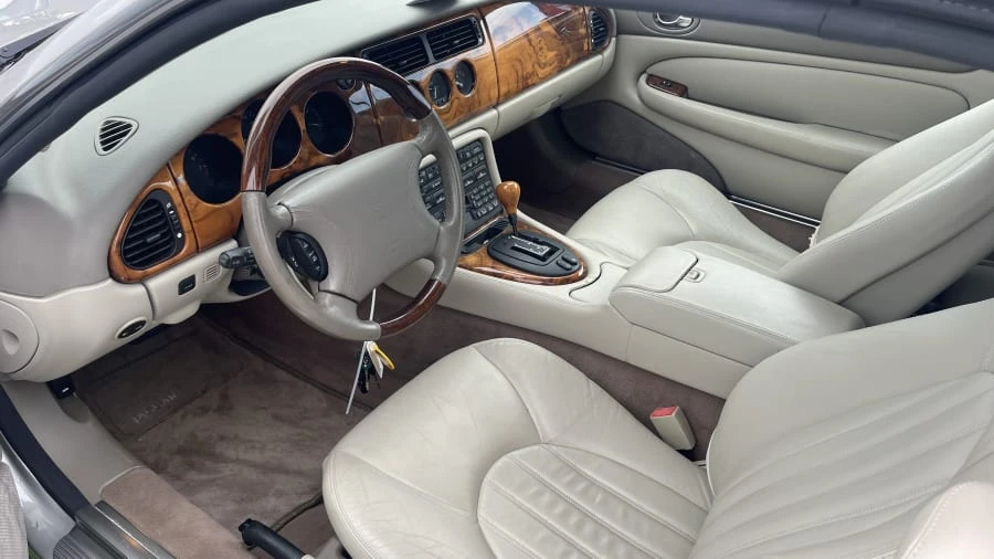 1999 Jaguar X100 XK8 - Image 11 of 22