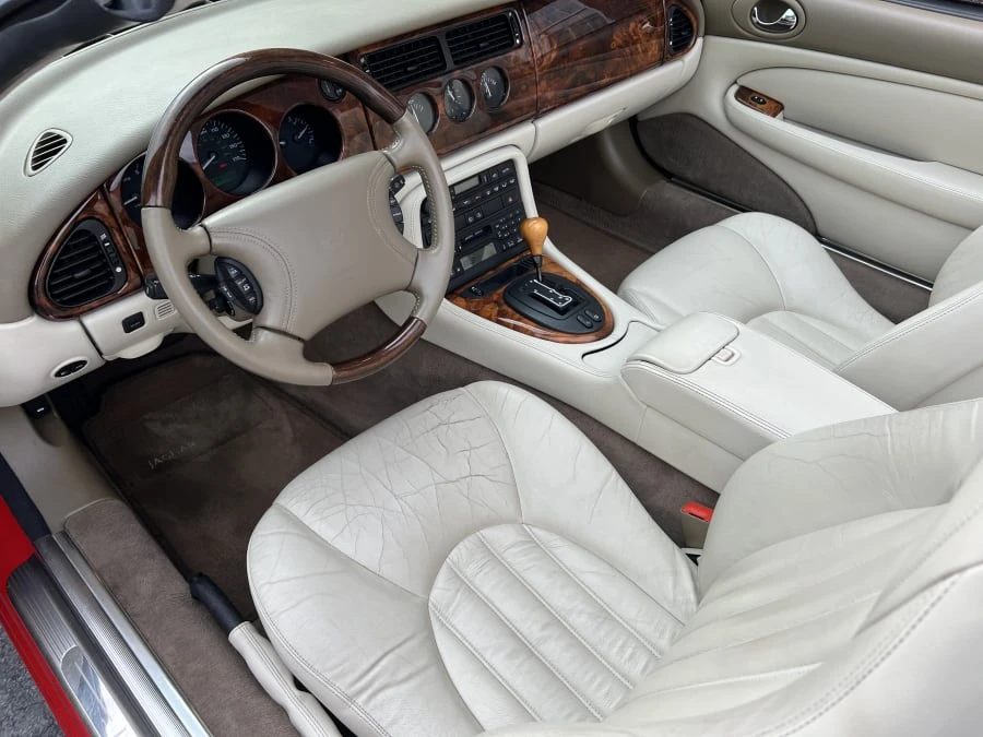 1999 Jaguar X100 XK8 - Image 7 of 10