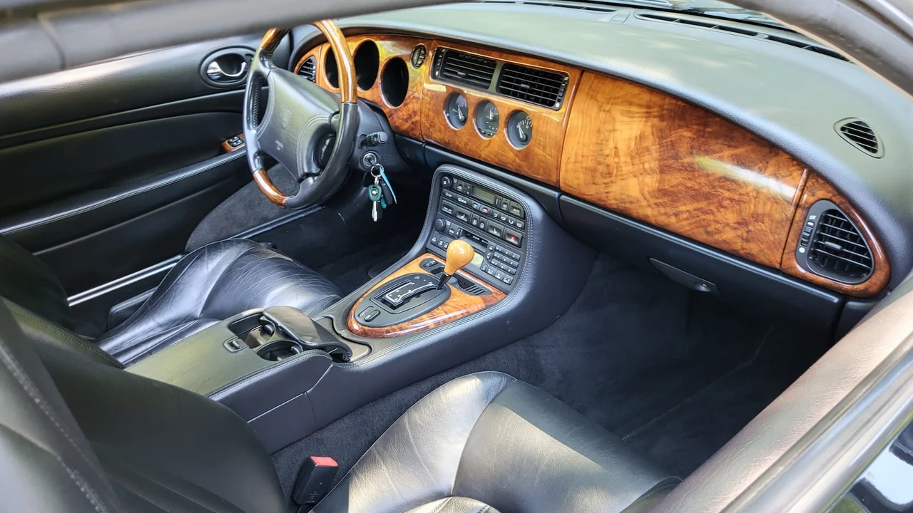 1999 Jaguar X100 XK8 - Image 5 of 14