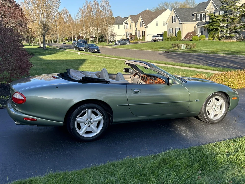 1999 Jaguar X100 XK8 - Image 12 of 31