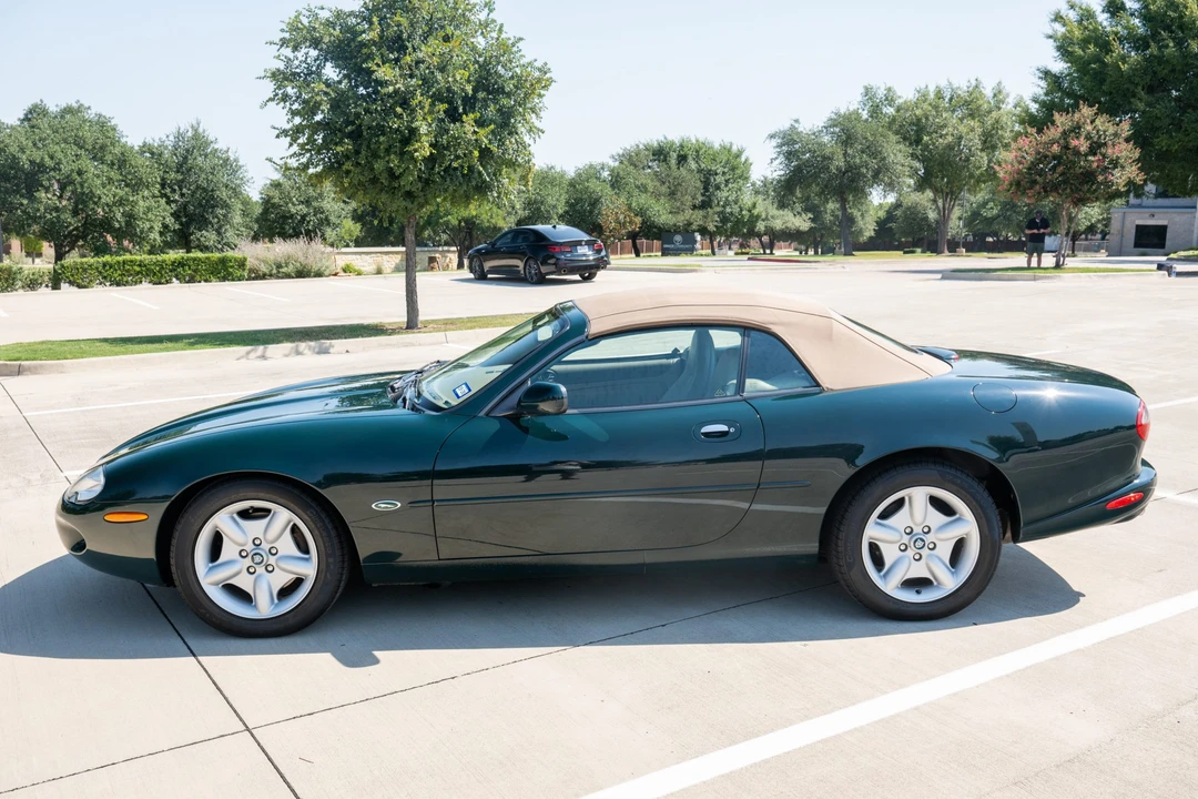 1999 Jaguar X100 XK8 - Image 16 of 31