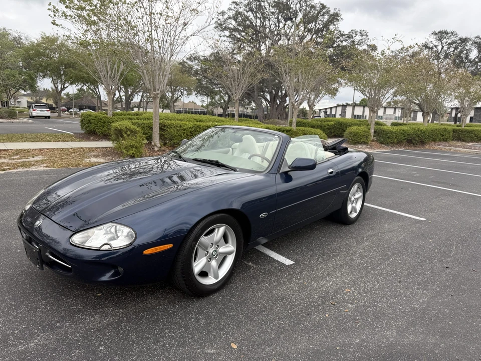 1999 Jaguar X100 XK8 - Image 10 of 31