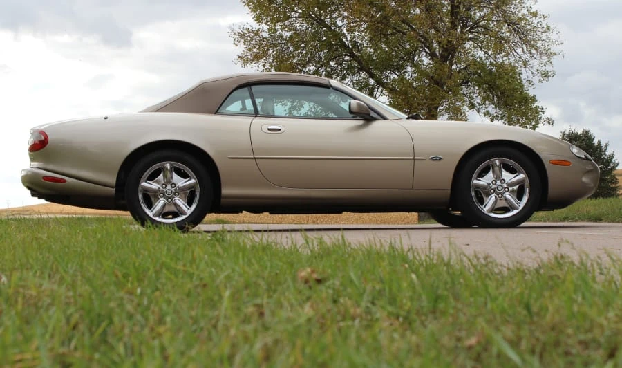 1999 Jaguar X100 XK8 - Image 2 of 8