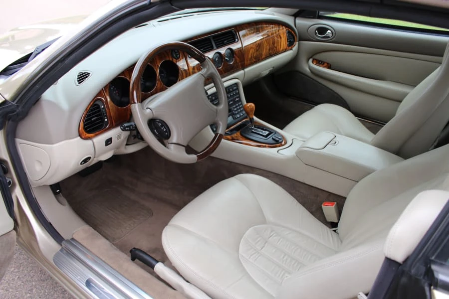 1999 Jaguar X100 XK8 - Image 4 of 8