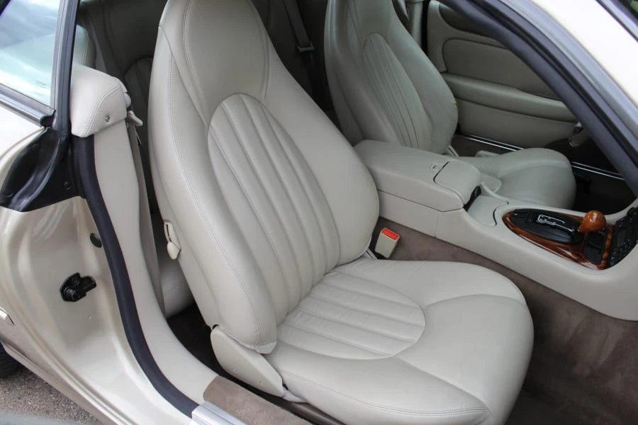 1999 Jaguar X100 XK8 - Image 5 of 8