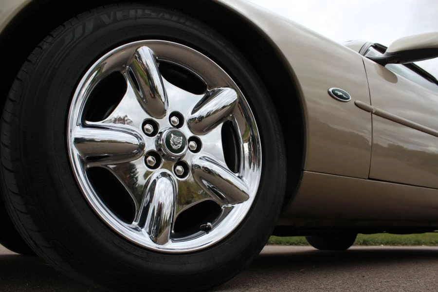 1999 Jaguar X100 XK8 - Image 7 of 8