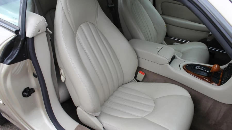 1999 Jaguar X100 XK8 - Image 5 of 8
