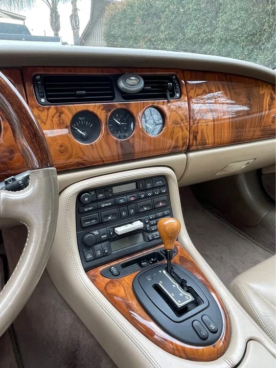 1999 Jaguar X100 XK8 - Image 4 of 8
