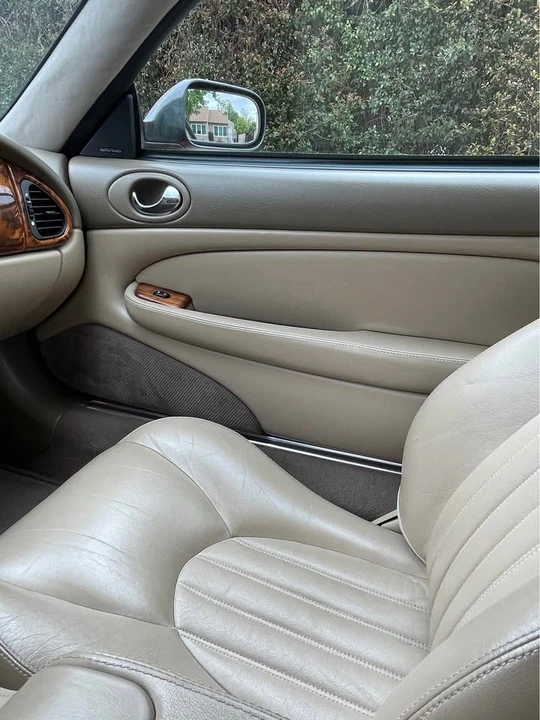 1999 Jaguar X100 XK8 - Image 4 of 7