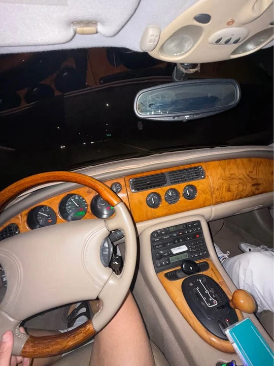 1999 Jaguar X100 XK8 - Image 5 of 8