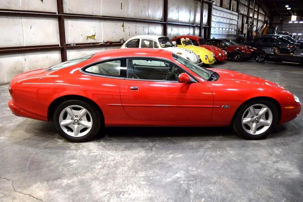 1999 Jaguar X100 XK8 - Image 9 of 12