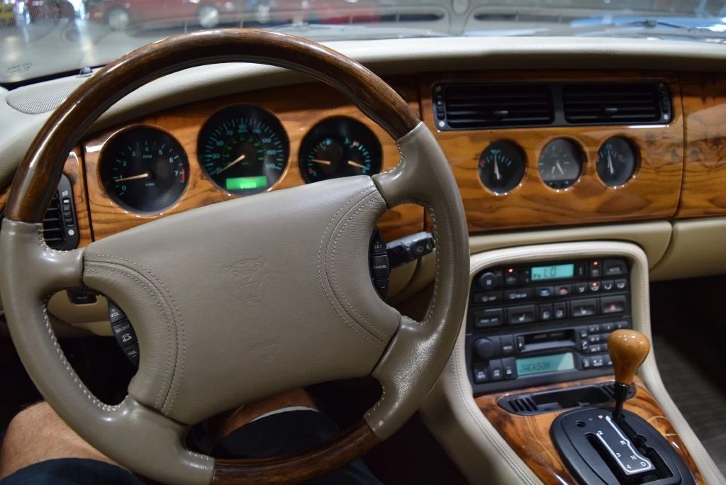 1999 Jaguar X100 XK8 - Image 27 of 29