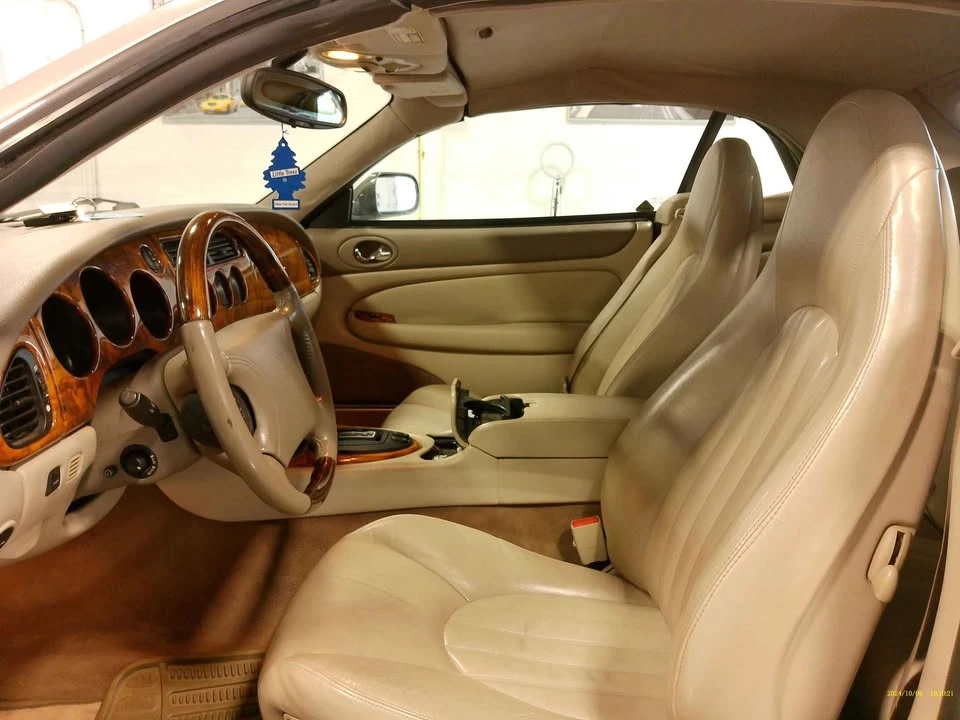 1999 Jaguar X100 XK8 - Image 7 of 11