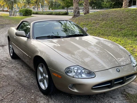1999 Jaguar XK8 Convertible