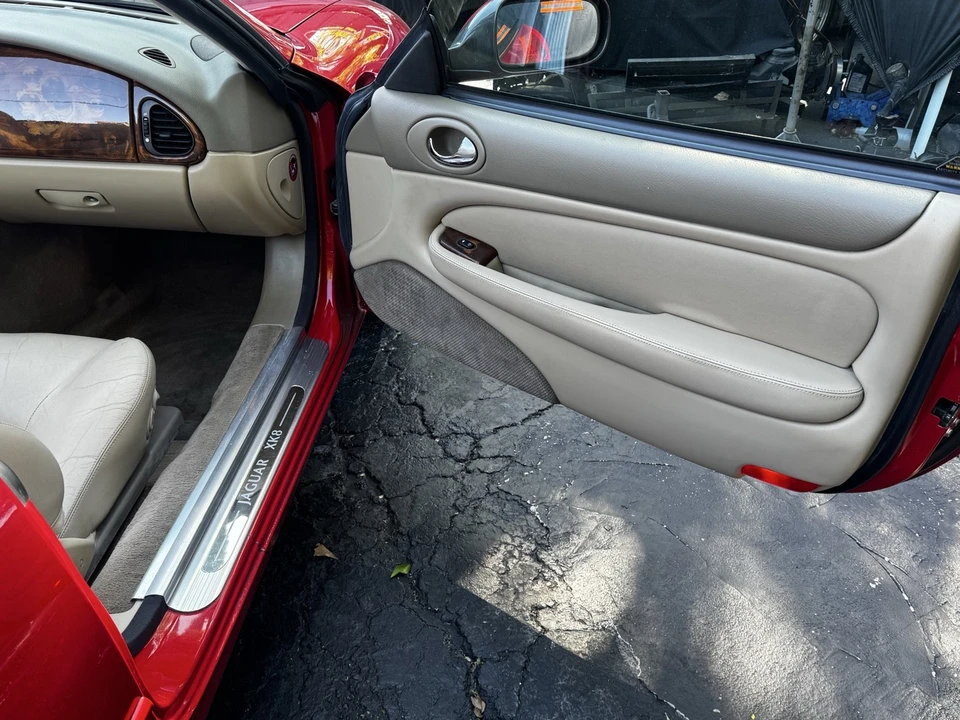 1999 Jaguar X100 XK8 - Image 10 of 15