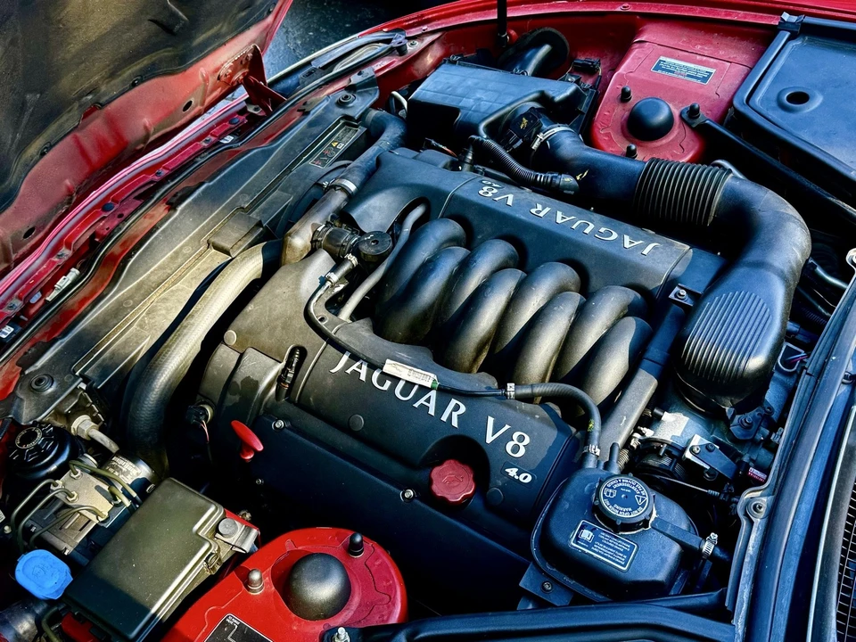 1999 Jaguar X100 XK8 - Image 14 of 15
