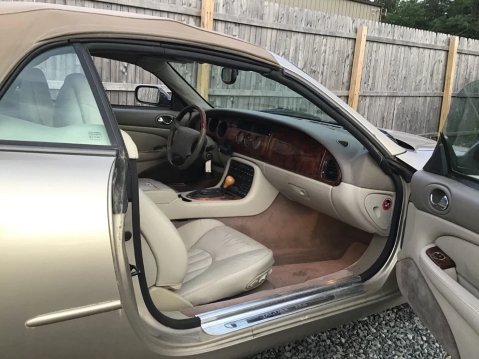 1999 Jaguar X100 XK8 - Image 6 of 27