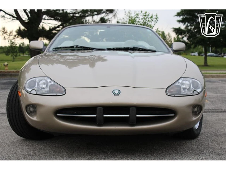 1999 Jaguar X100 XK8 - Image 6 of 31
