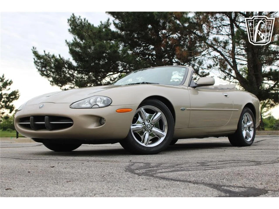 1999 Jaguar X100 XK8 - Image 21 of 31