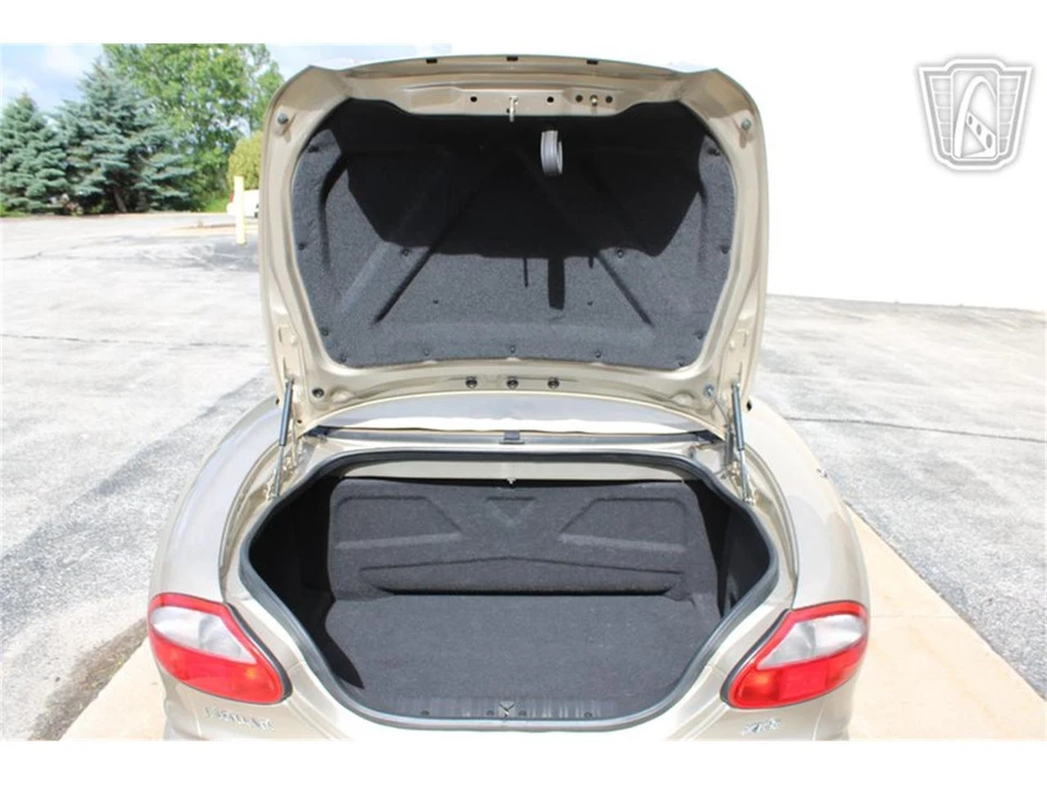 1999 Jaguar X100 XK8 - Image 17 of 31