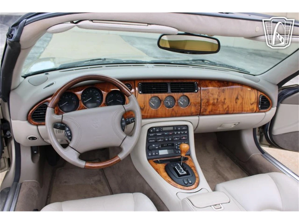 1999 Jaguar X100 XK8 - Image 13 of 31