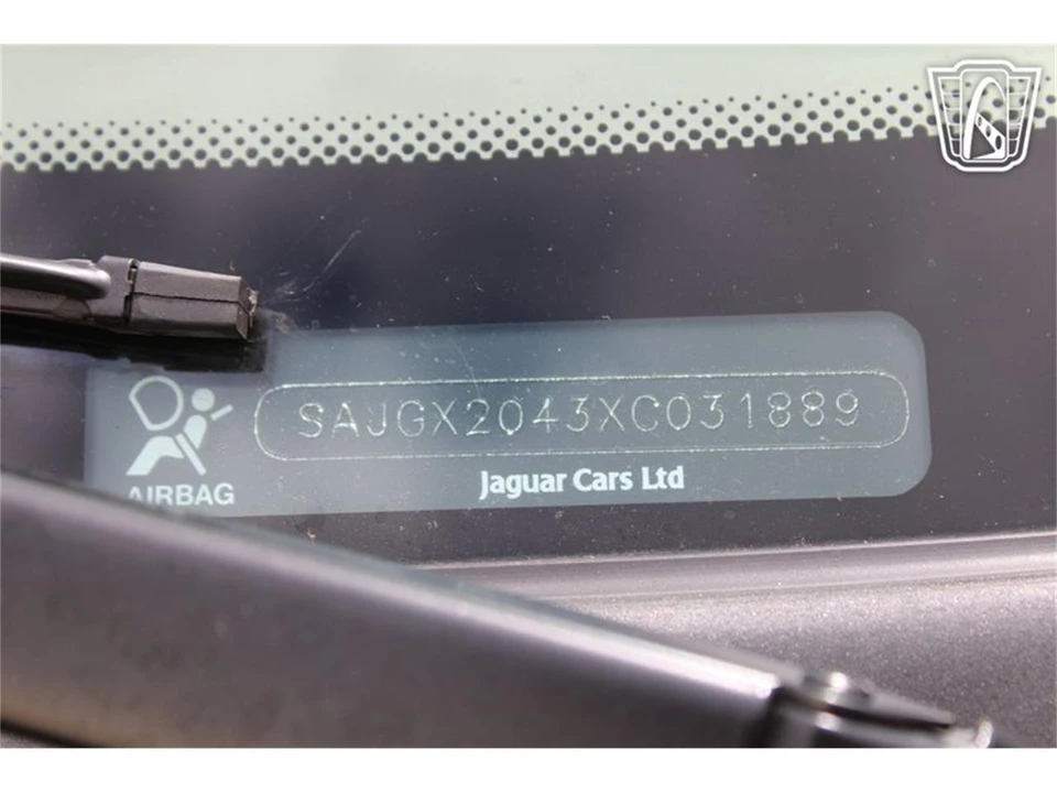 1999 Jaguar X100 XK8 - Image 19 of 31