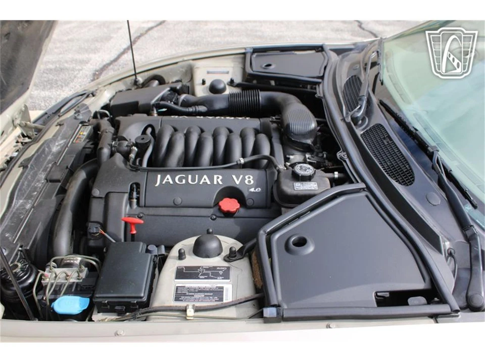 1999 Jaguar X100 XK8 - Image 10 of 31