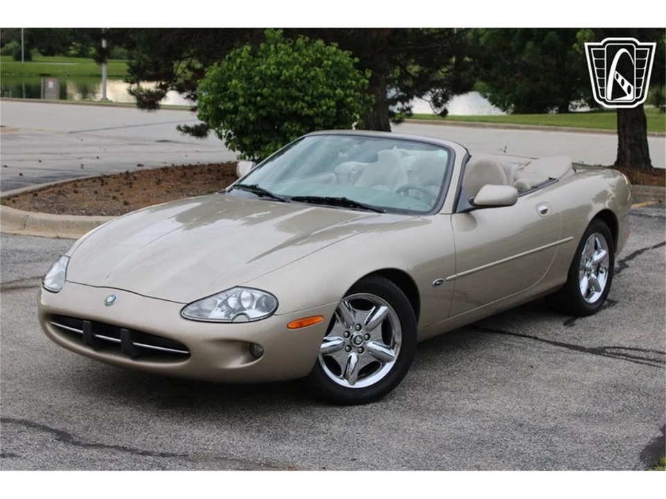 1999 Jaguar X100 XK8 - Image 20 of 31