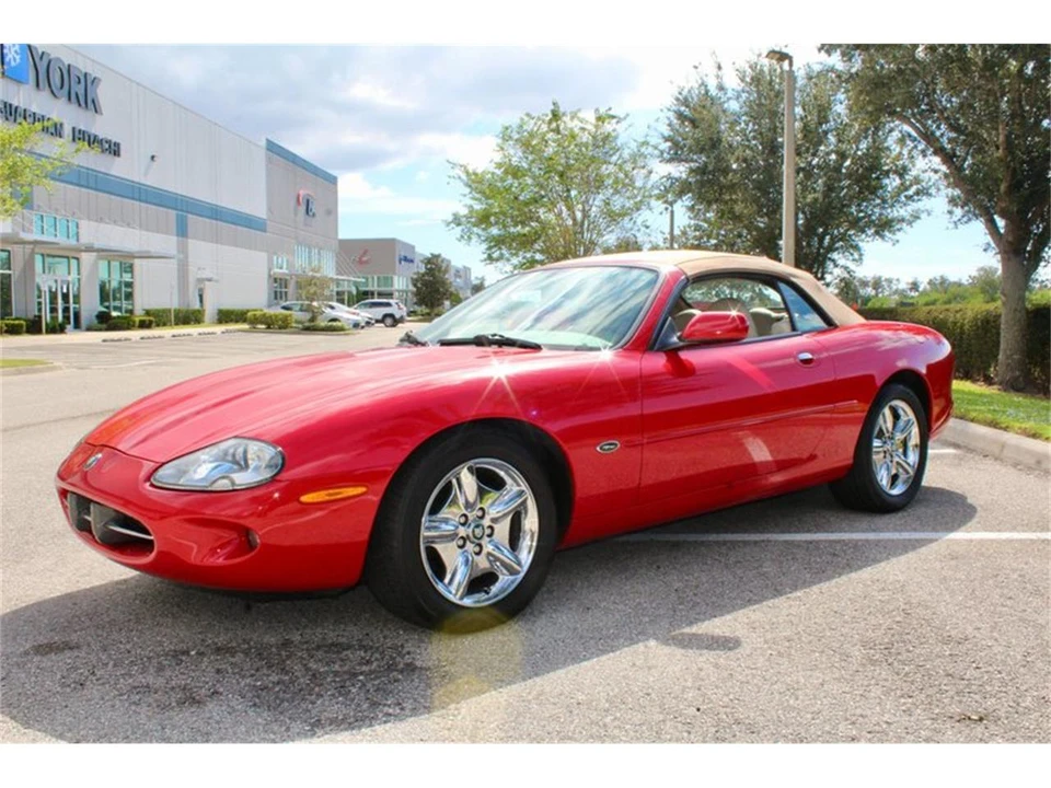 1999 Jaguar X100 XK8 - Image 9 of 31