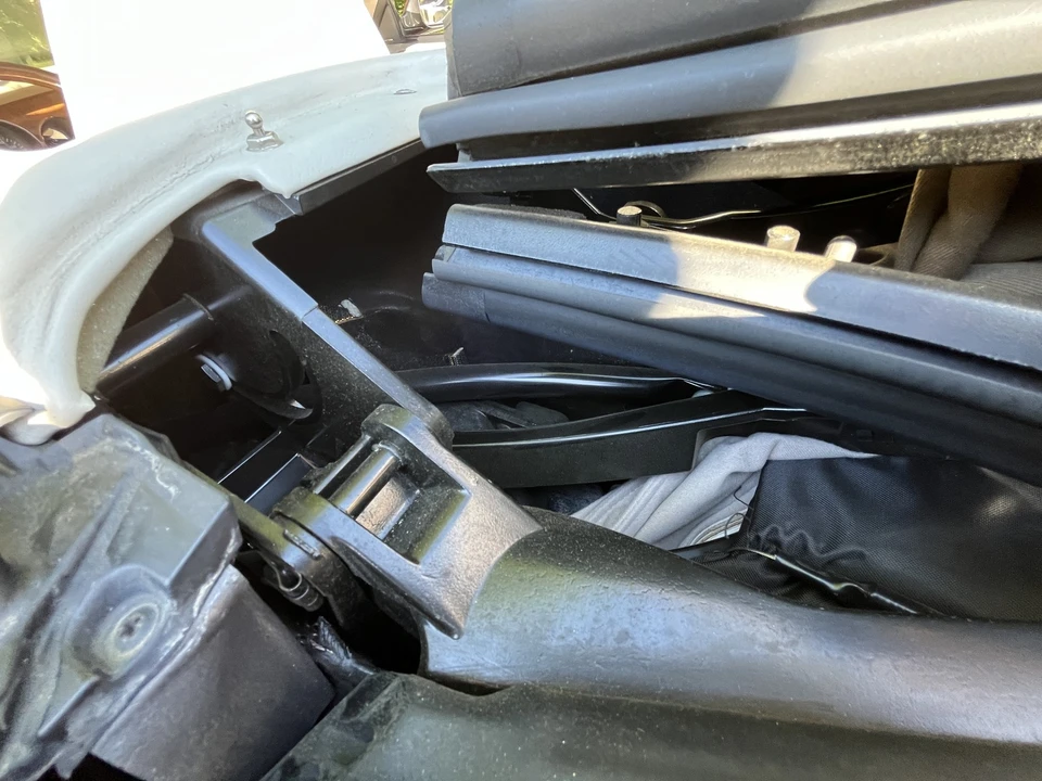 1999 Jaguar X100 XK8 - Image 26 of 31