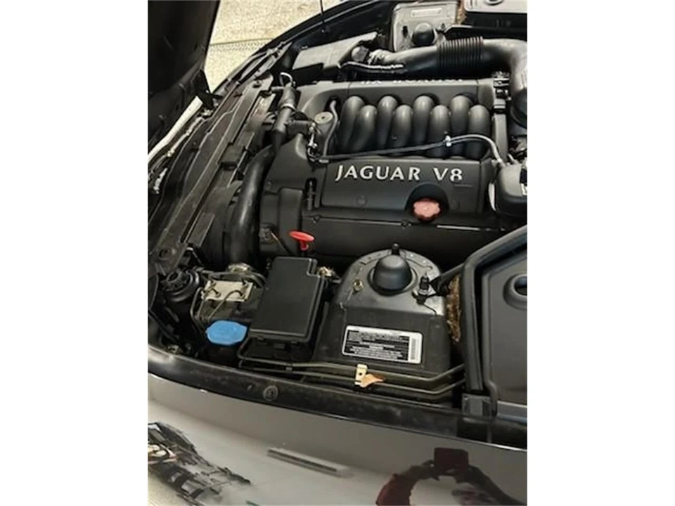1999 Jaguar X100 XK8 - Image 8 of 8