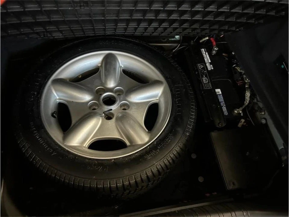 1999 Jaguar X100 XK8 - Image 7 of 8