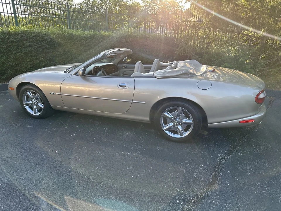 1999 Jaguar X100 XK8 - Image 6 of 27