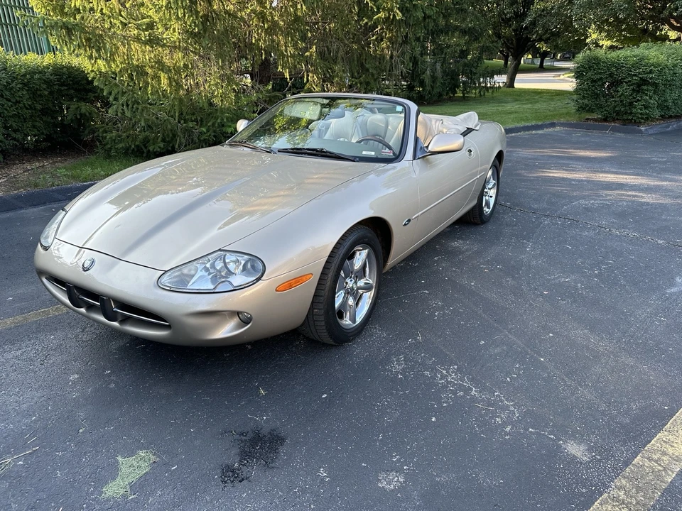 1999 Jaguar X100 XK8 - Image 12 of 27