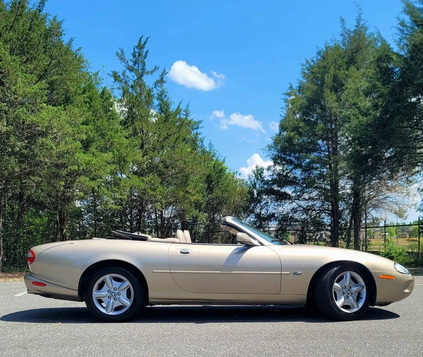 1999 Jaguar X100 XK8 - Image 18 of 24