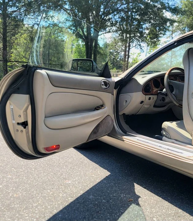 1999 Jaguar X100 XK8 - Image 6 of 24