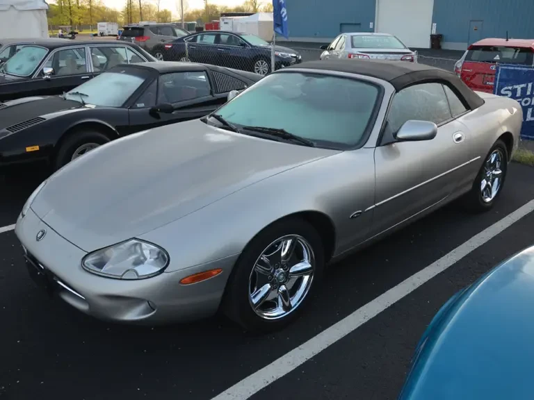 1999 Jaguar X100 XK8 - Image 2 of 2