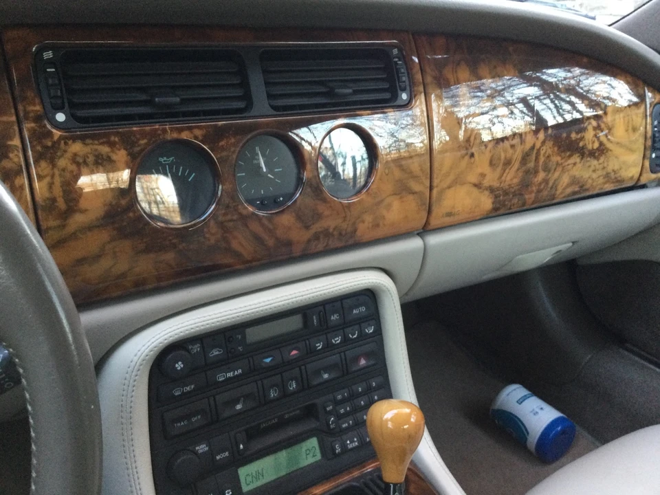 1999 Jaguar X100 XK8 - Image 19 of 20