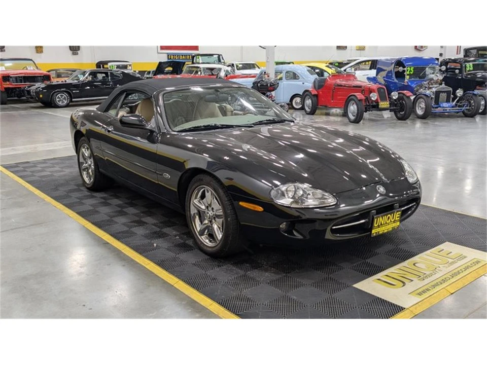 1999 Jaguar X100 XK8 - Image 2 of 10