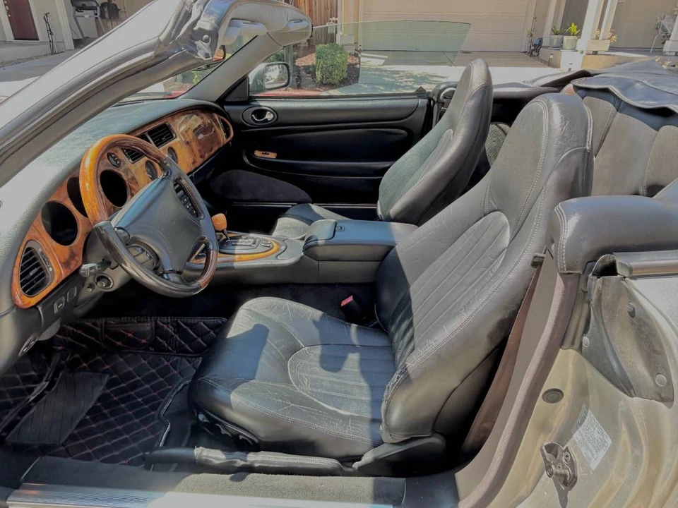 1999 Jaguar X100 XK8 - Image 18 of 22