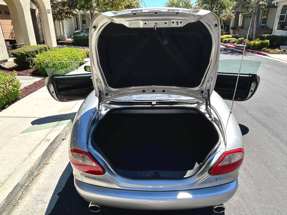 1999 Jaguar X100 XK8 - Image 8 of 22