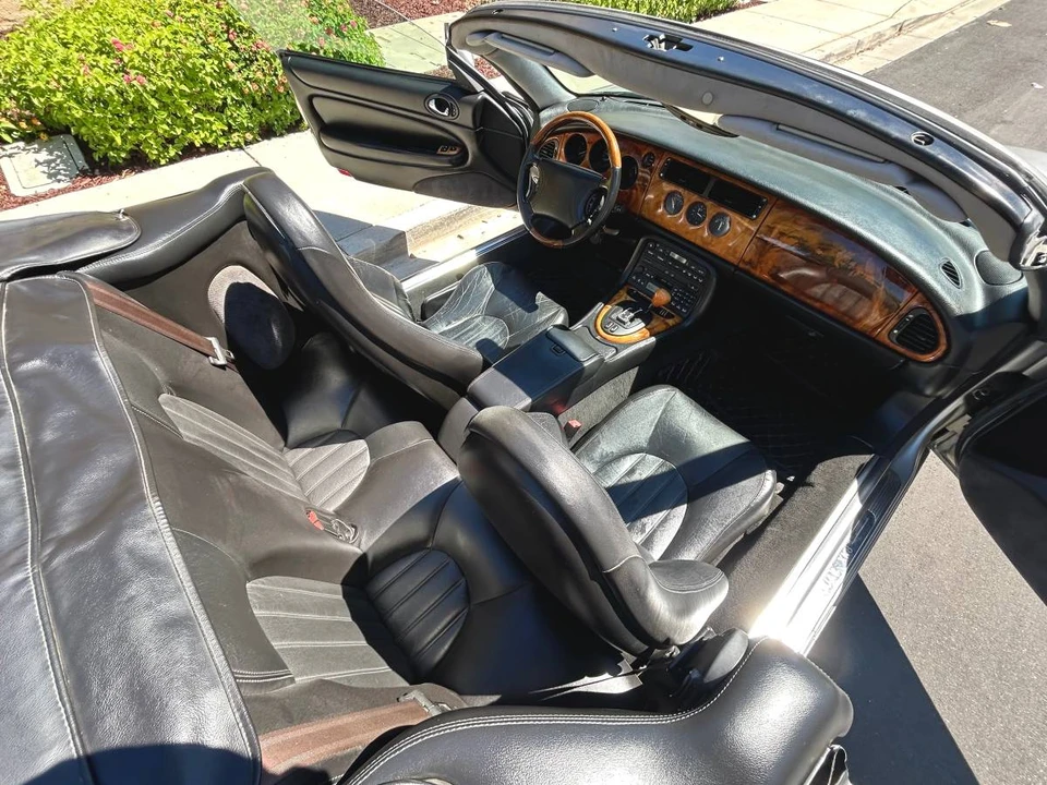 1999 Jaguar X100 XK8 - Image 17 of 22