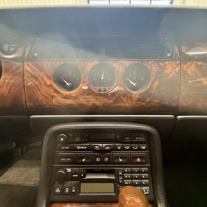 1999 Jaguar X100 XK8 - Image 12 of 22